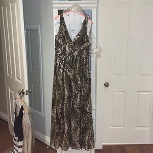 Alex Evenings Gown